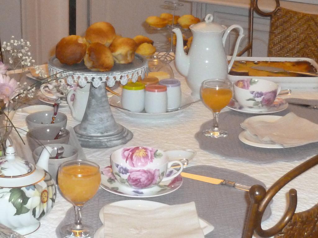 Chateau Bily B&B Hotel La Chèze المظهر الخارجي الصورة