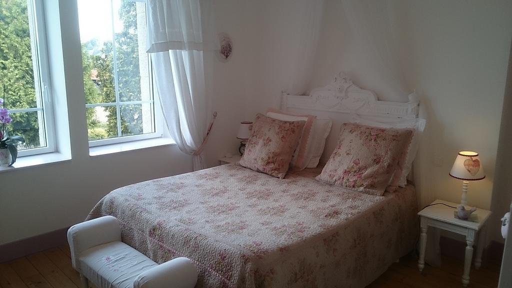 Chateau Bily B&B Hotel La Chèze المظهر الخارجي الصورة